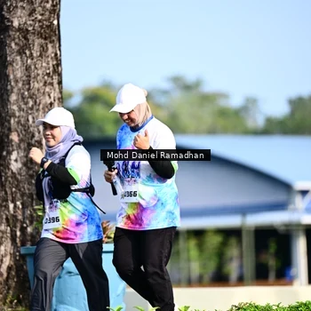 Runner Photo 8419683
