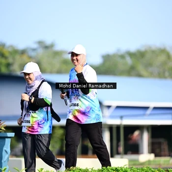 Runner Photo 8419687