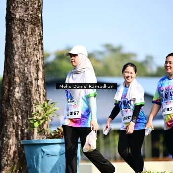 Runner Photo 8419691