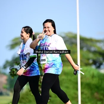 Runner Photo 8419700