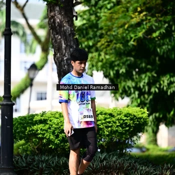 Runner Photo 8419743