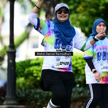 Runner Photo 8419851