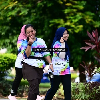 Runner Photo 8419888