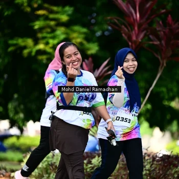 Runner Photo 8419894