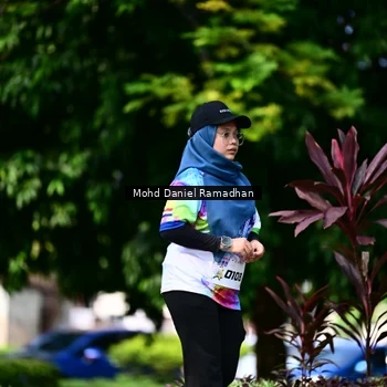 Runner Photo 8419906