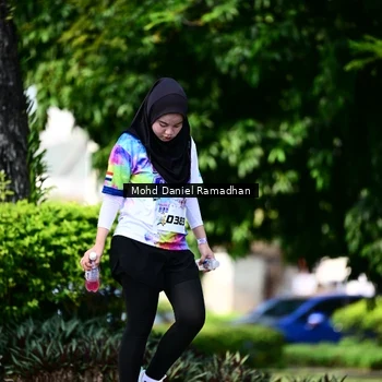 Runner Photo 8419913