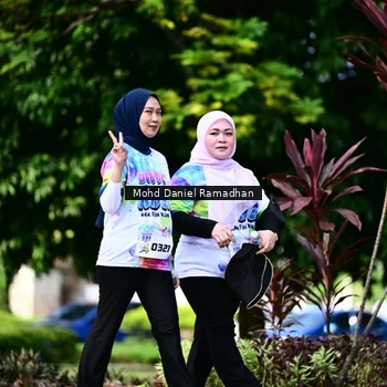 Runner Photo 8419973