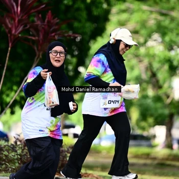 Runner Photo 8419998