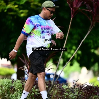 Runner Photo 8420012