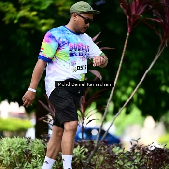 Runner Photo 8420013