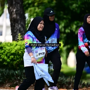 Runner Photo 8420035