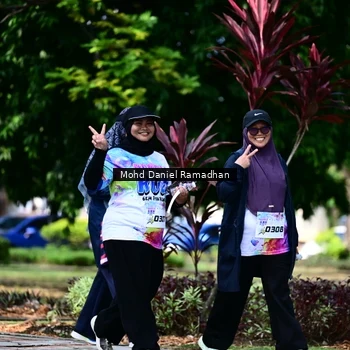 Runner Photo 8420063