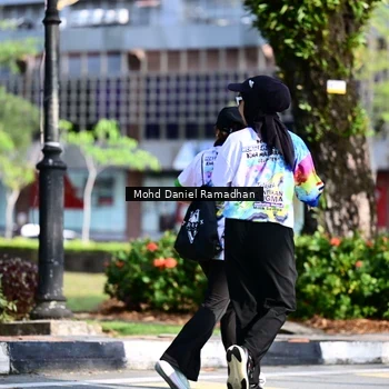 Runner Photo 8420120