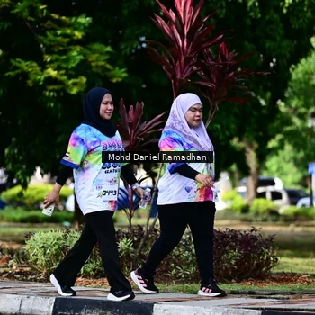 Runner Photo 8420122