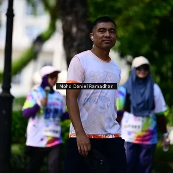Runner Photo 8420157