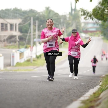 Runner Photo 8420183