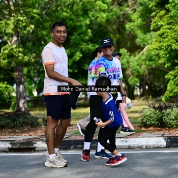 Runner Photo 8420199
