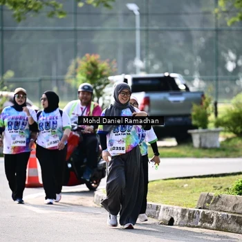 Runner Photo 8420220
