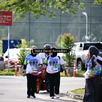 Runner Photo 8420222