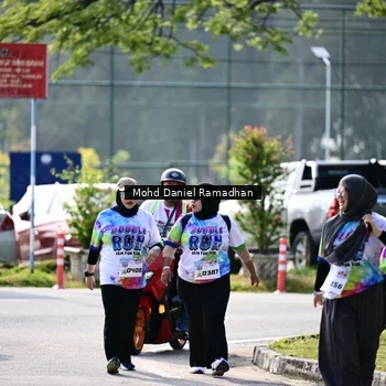 Runner Photo 8420226