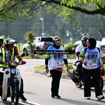 Runner Photo 8420250