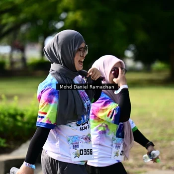 Runner Photo 8420262