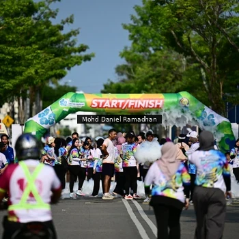 Runner Photo 8420268