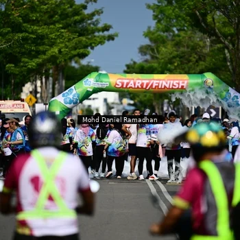 Runner Photo 8420272