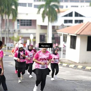 Runner Photo 8420276