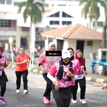 Runner Photo 8420289