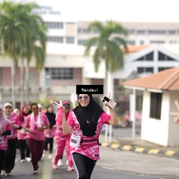 Runner Photo 8420307