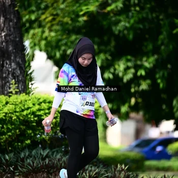 Runner Photo 8420308
