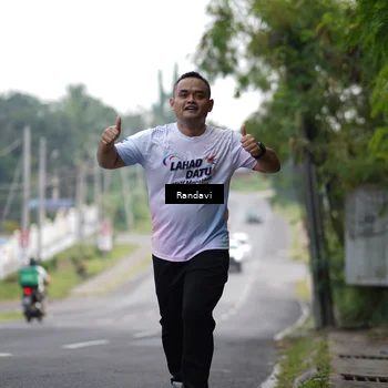 Runner Photo 8420318
