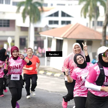 Runner Photo 8420334