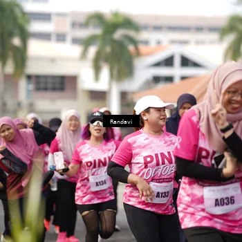 Runner Photo 8420353