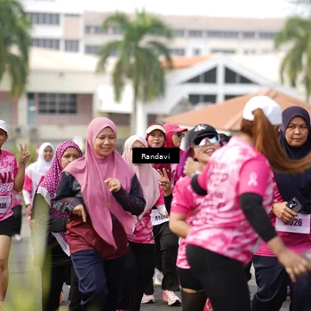 Runner Photo 8420354