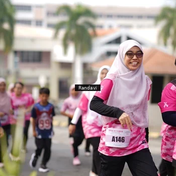 Runner Photo 8420365