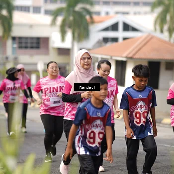 Runner Photo 8420373