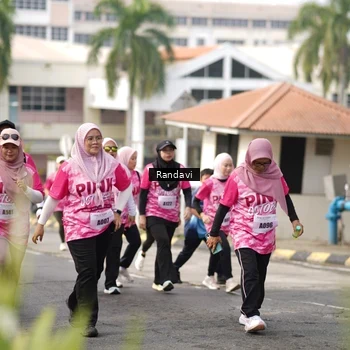 Runner Photo 8420396