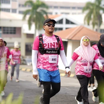 Runner Photo 8420402