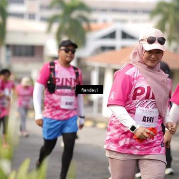 Runner Photo 8420403