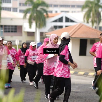 Runner Photo 8420600