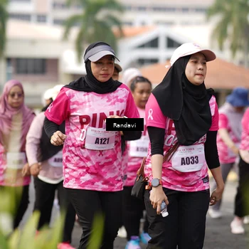 Runner Photo 8420614