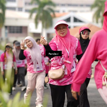 Runner Photo 8420636