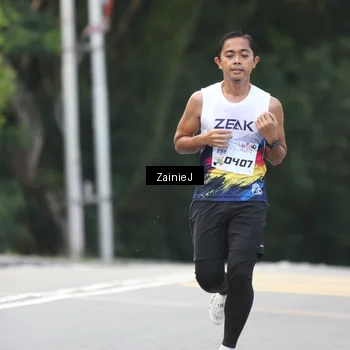 Runner Photo 8420730
