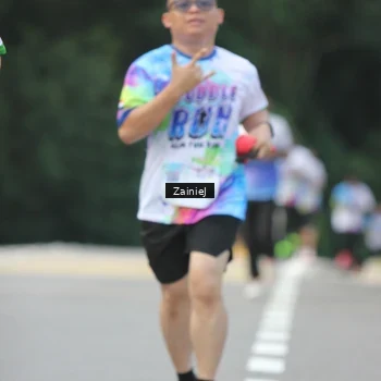 Runner Photo 8420753