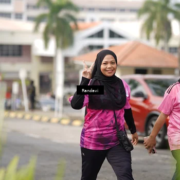 Runner Photo 8420800