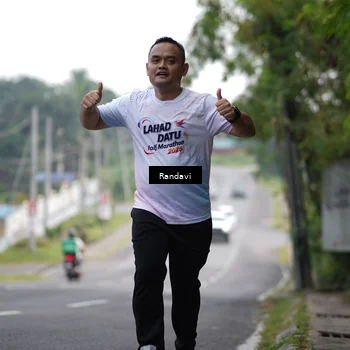 Runner Photo 8420802