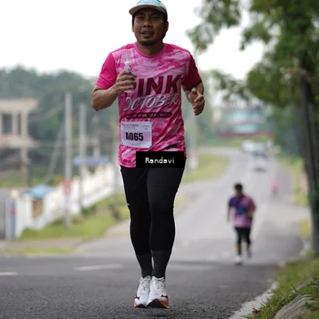 Runner Photo 8420809