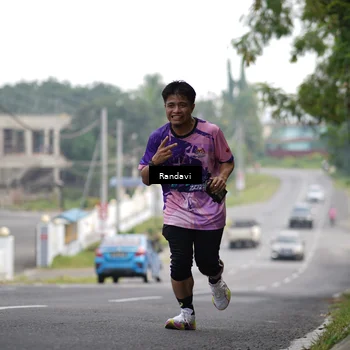 Runner Photo 8420816